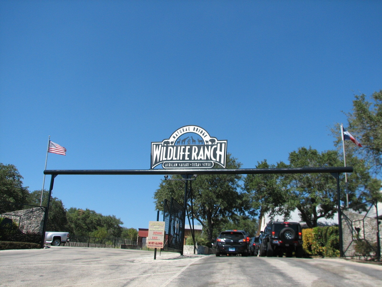 Natural Bridge Wildlife Ranch - Entrance