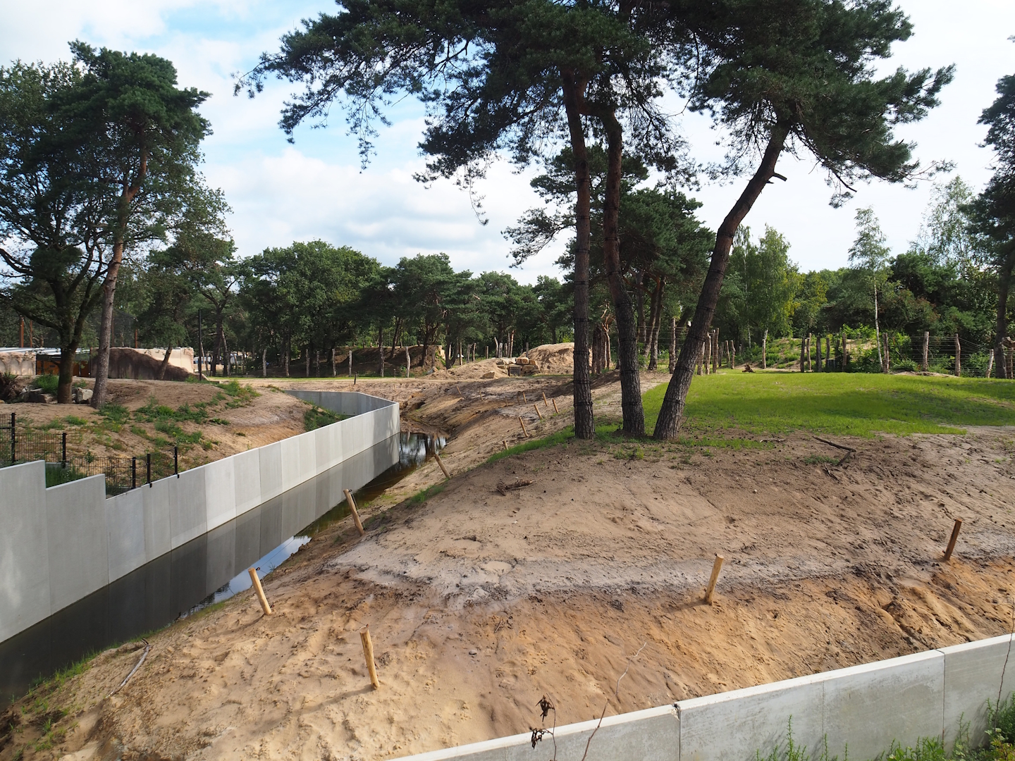 New African bush elephant valley and part of new Spotted hyena exhibit, 2023-08-15