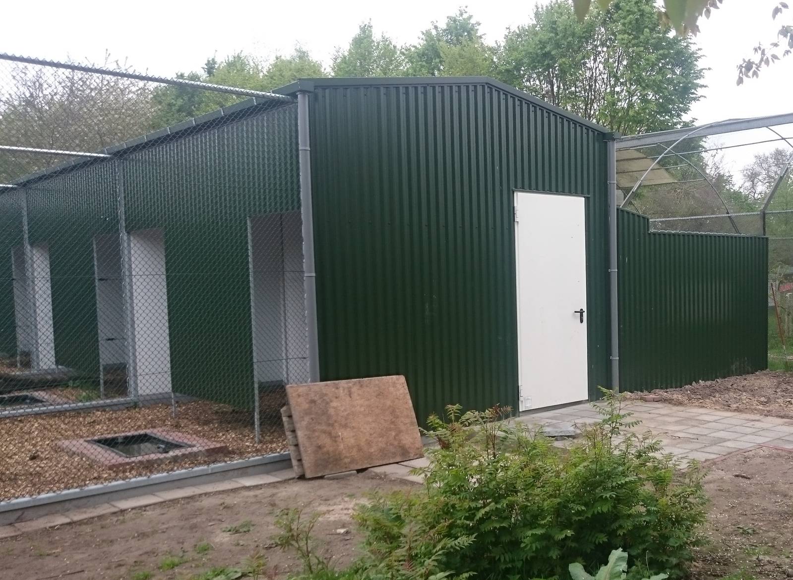 New aviaries under construction