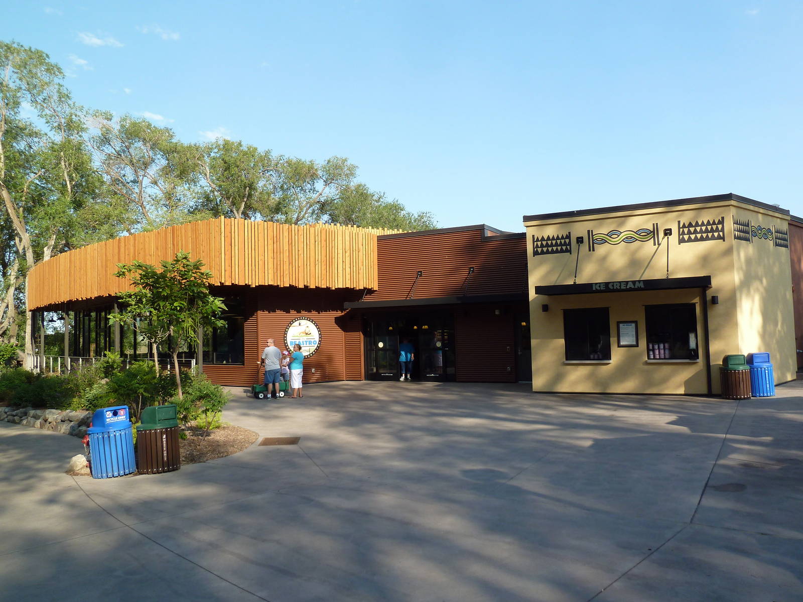 New Beastro Restaurant