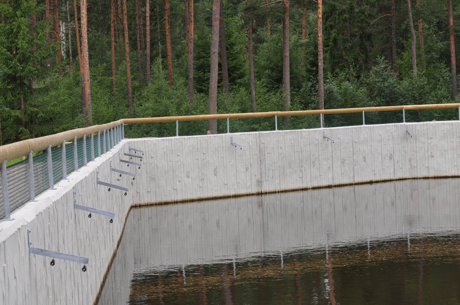 New brown bear exhibit -Borås Zoo