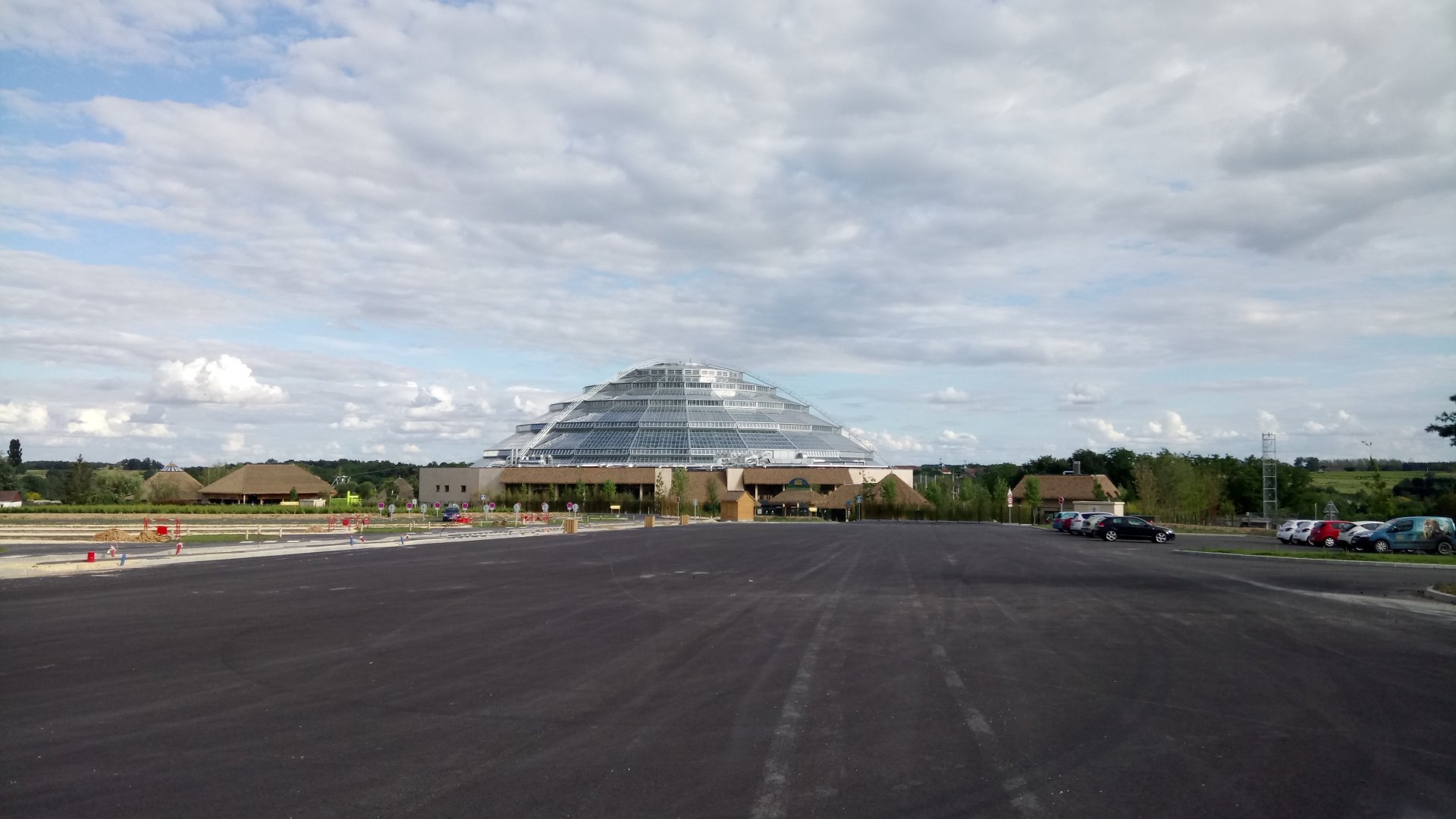 New car park near the tropical dome