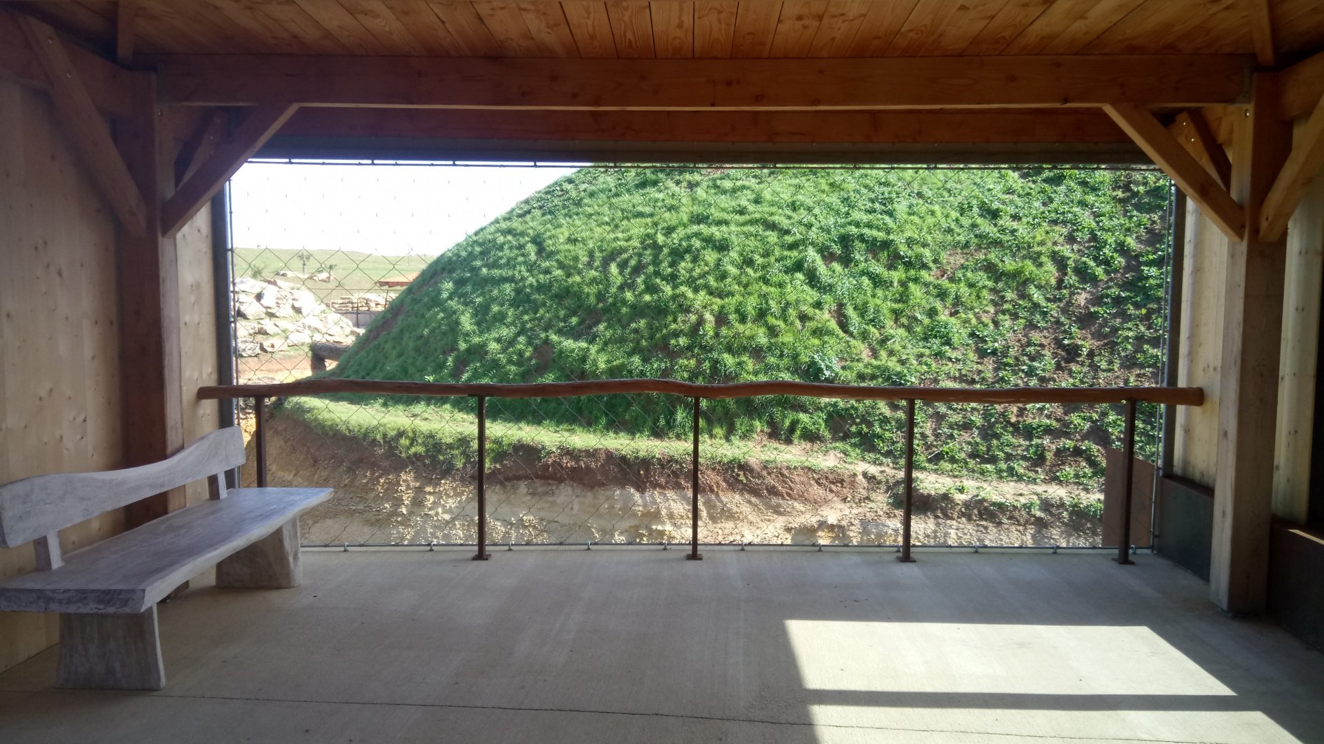 New carnivores carter - First observation hut