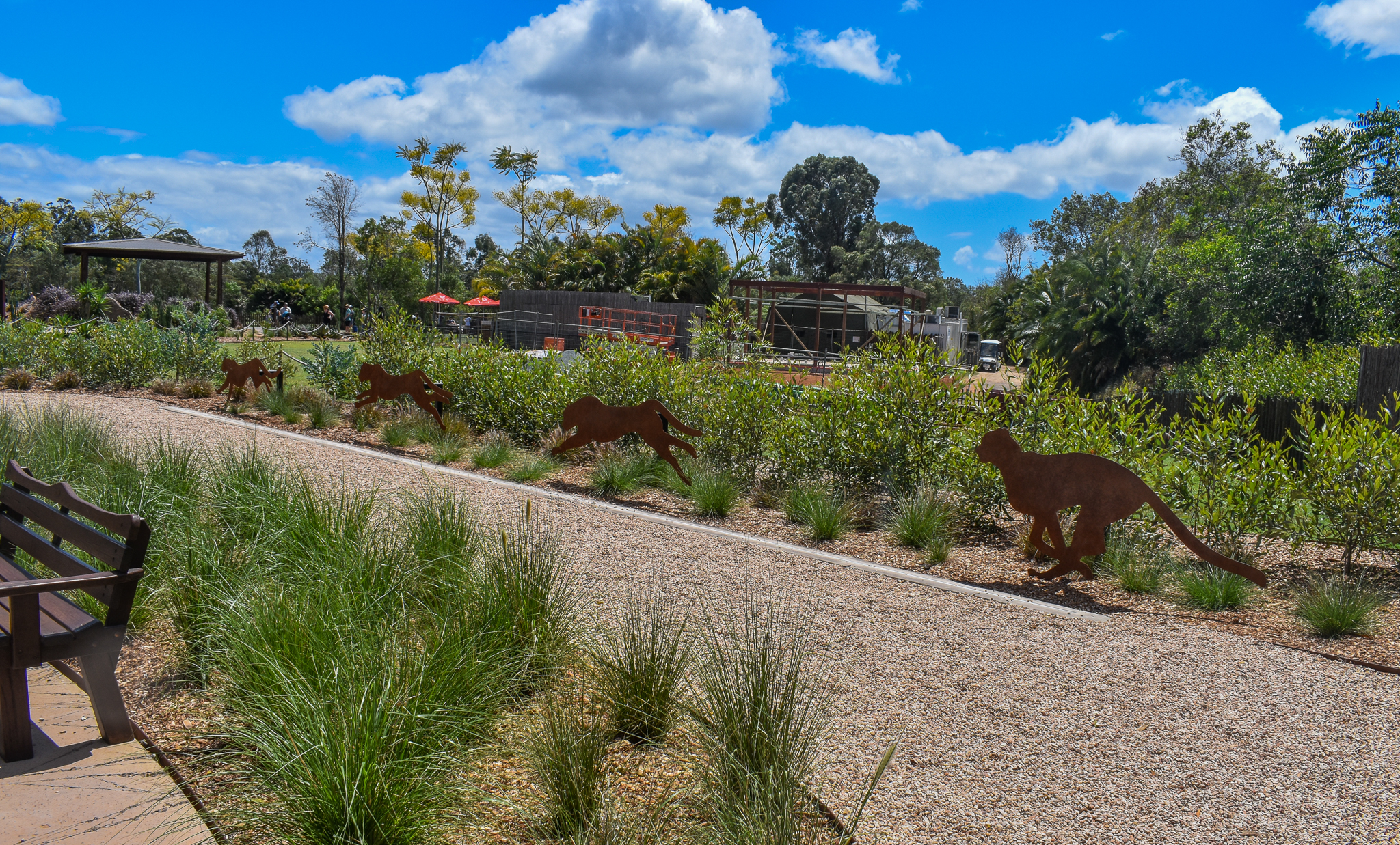 New Cheetah Grasslands - Metal Cheetahs