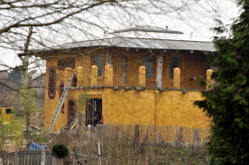 New Chimp-House at Grömitz