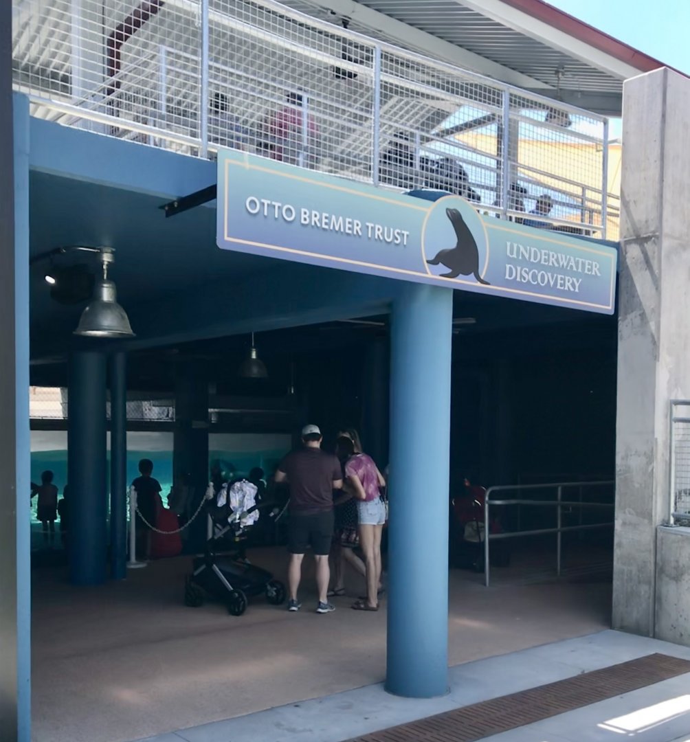 New Como Harbor- underwater viewing shelter