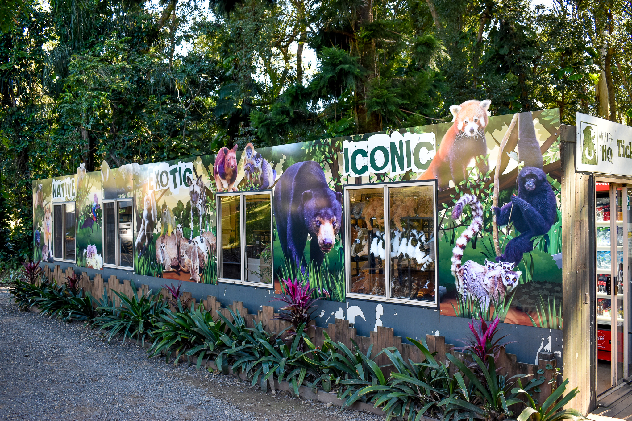 New Design on Entrance Building