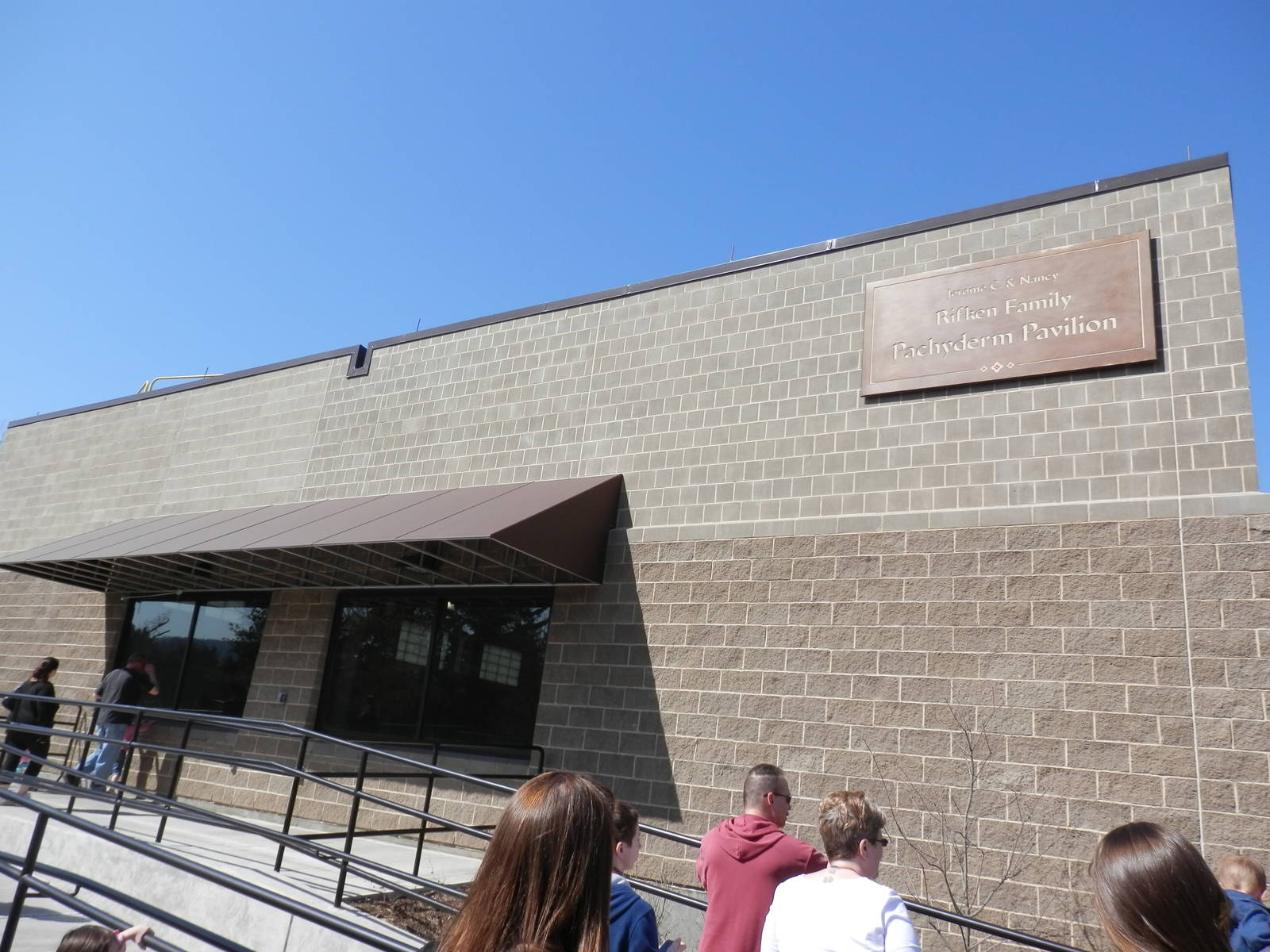 New elephant barn (right side)