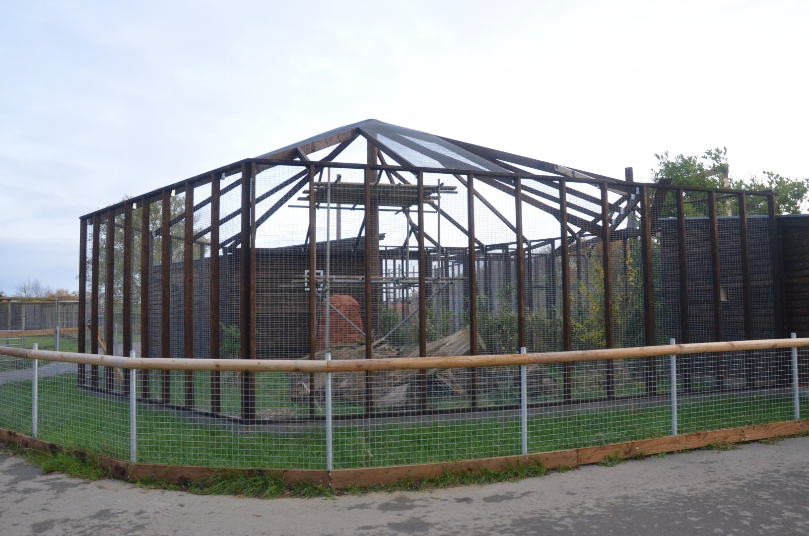 New Enclosure Construction at Hamerton, 19/11/16