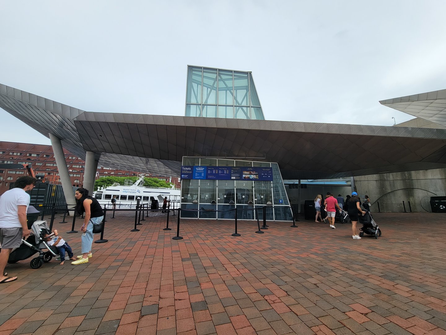 New England Aquarium - Ticket booth, with harbor seal exhibit behind it