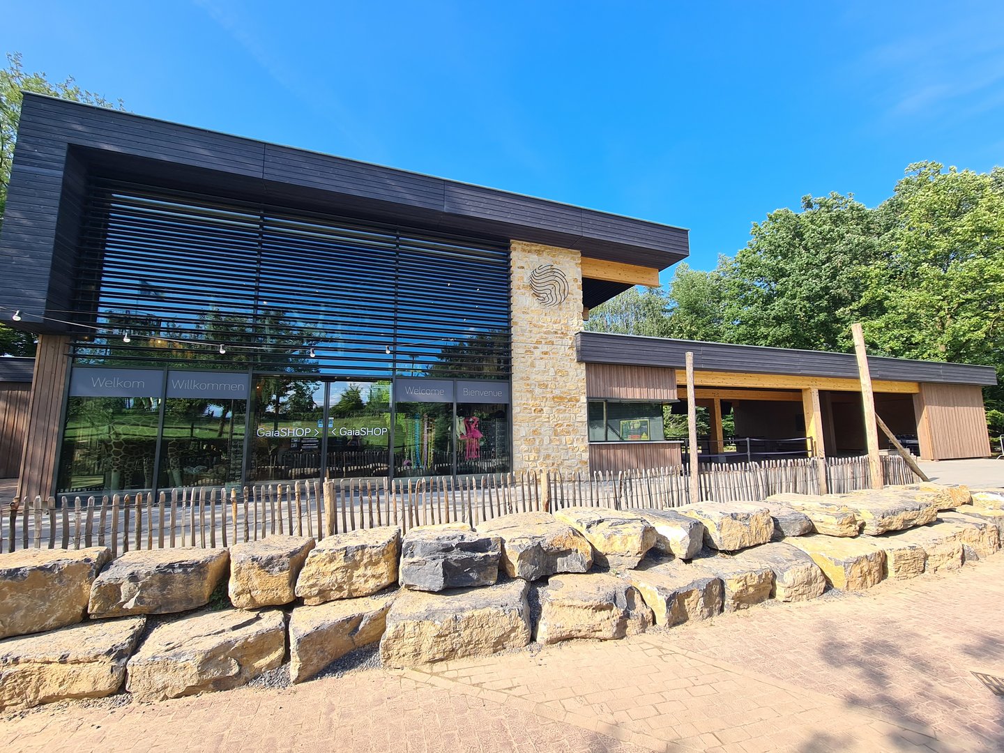 New entrance building