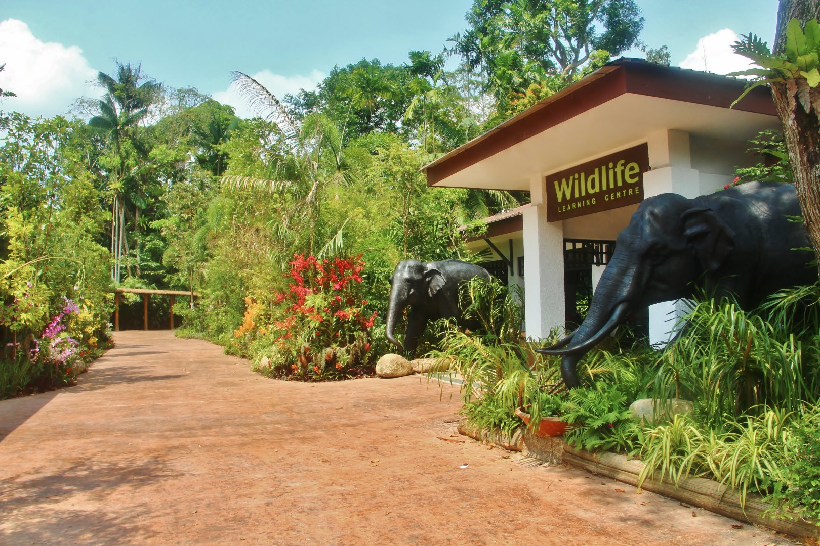 New entrance courtyard