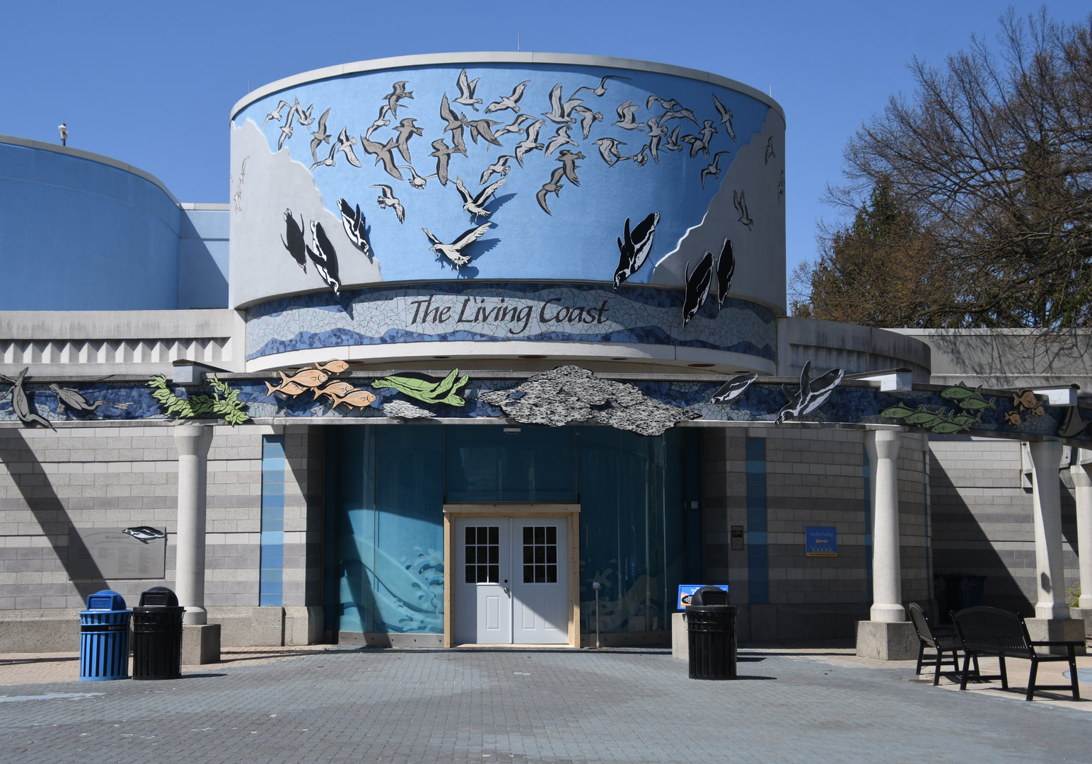 New entrance doors for The Living Coast building