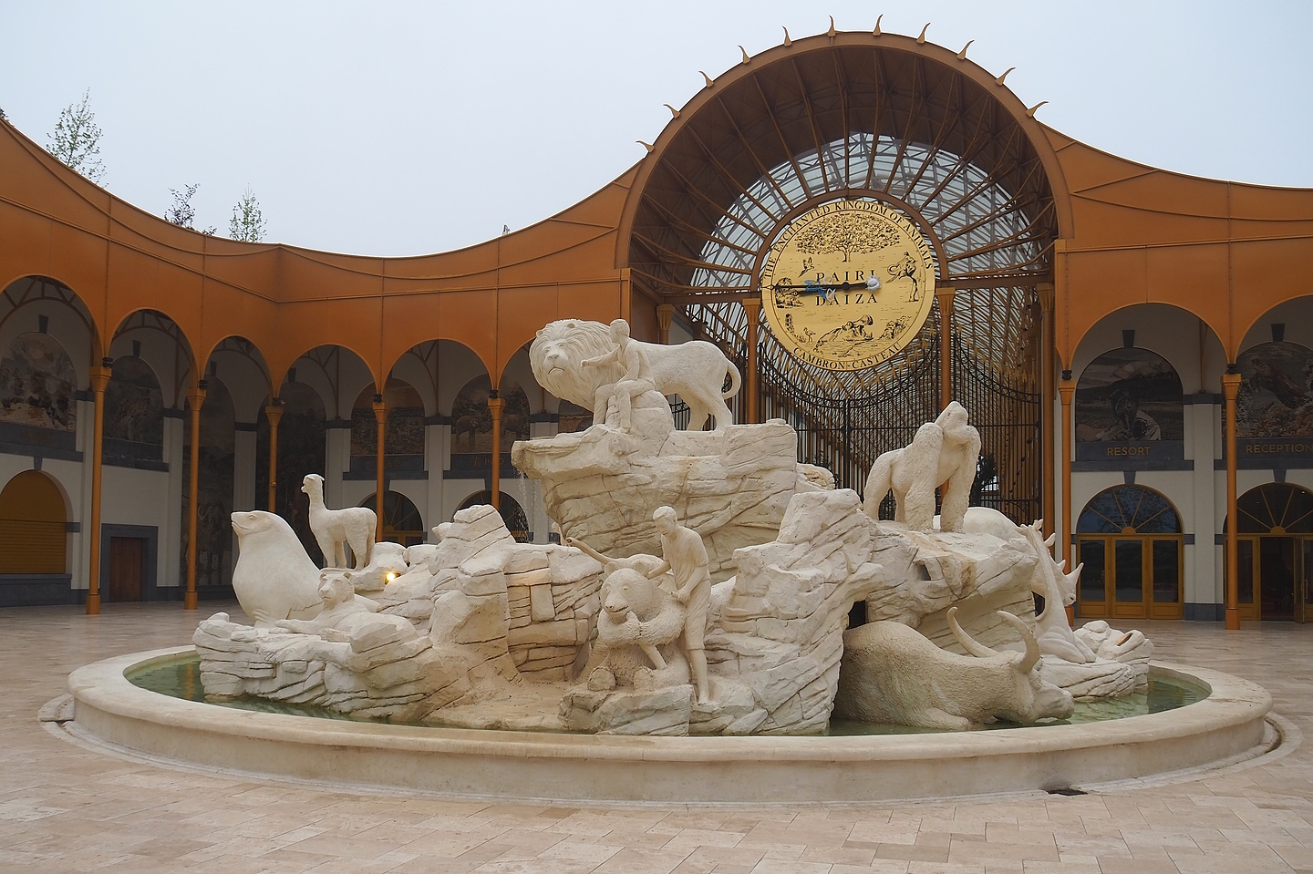 New entrance - Fountain with animal statues, 2023-05-15