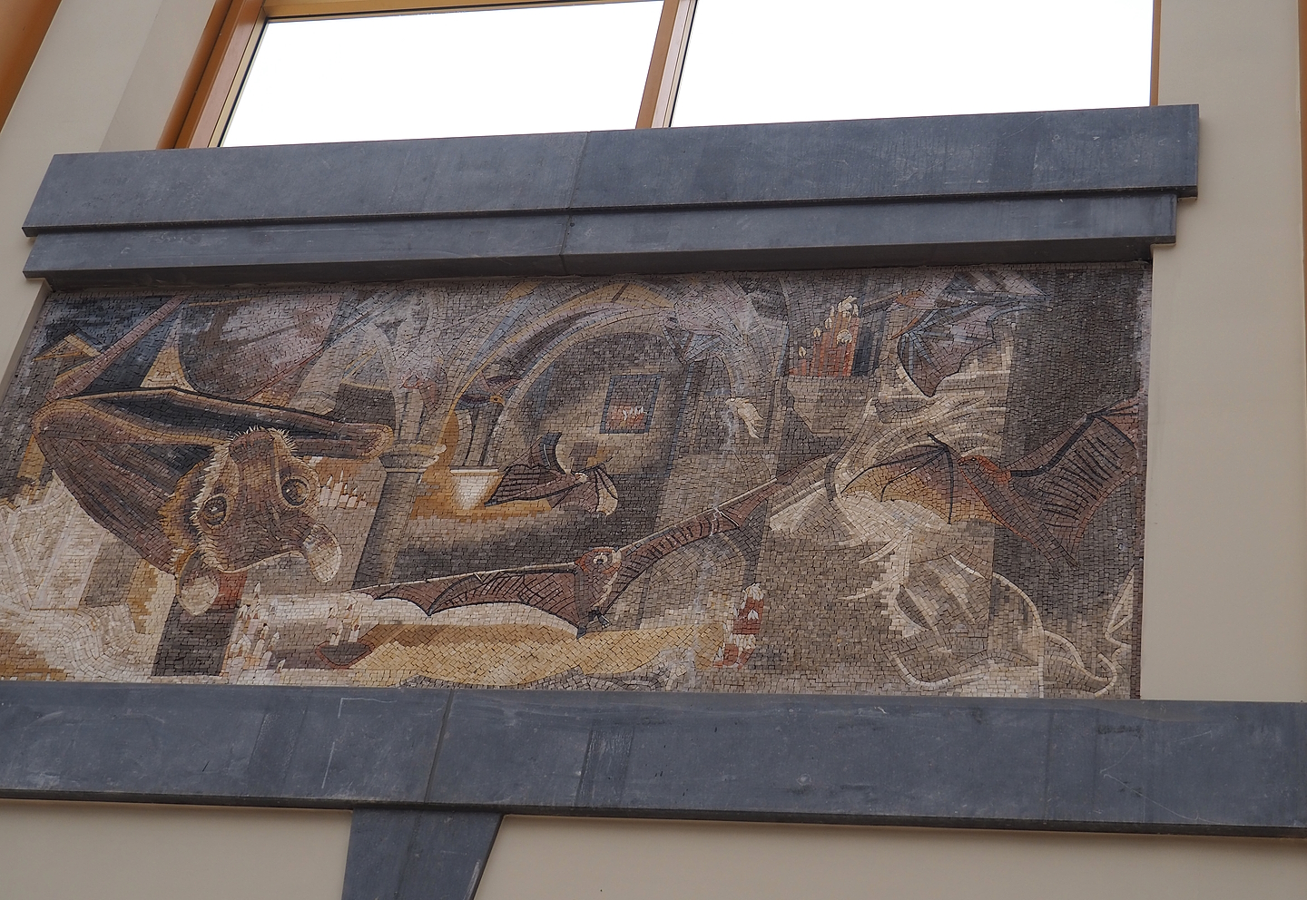 New entrance gallery - Mosaic of crypt with fruit bats, 2023-05-15