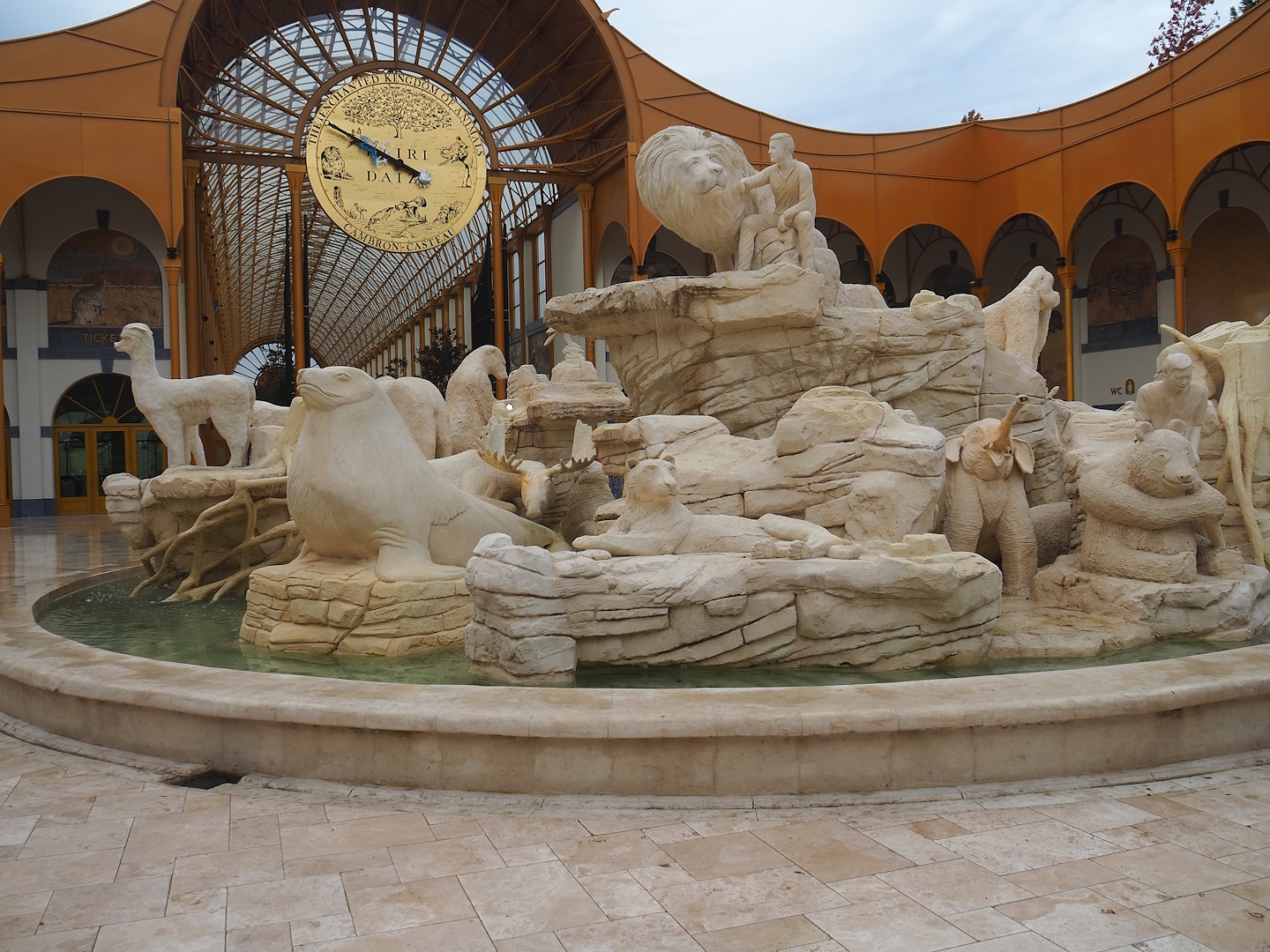 New entrance - Golden Clock Square fountain with animal statues, 2023-10-13