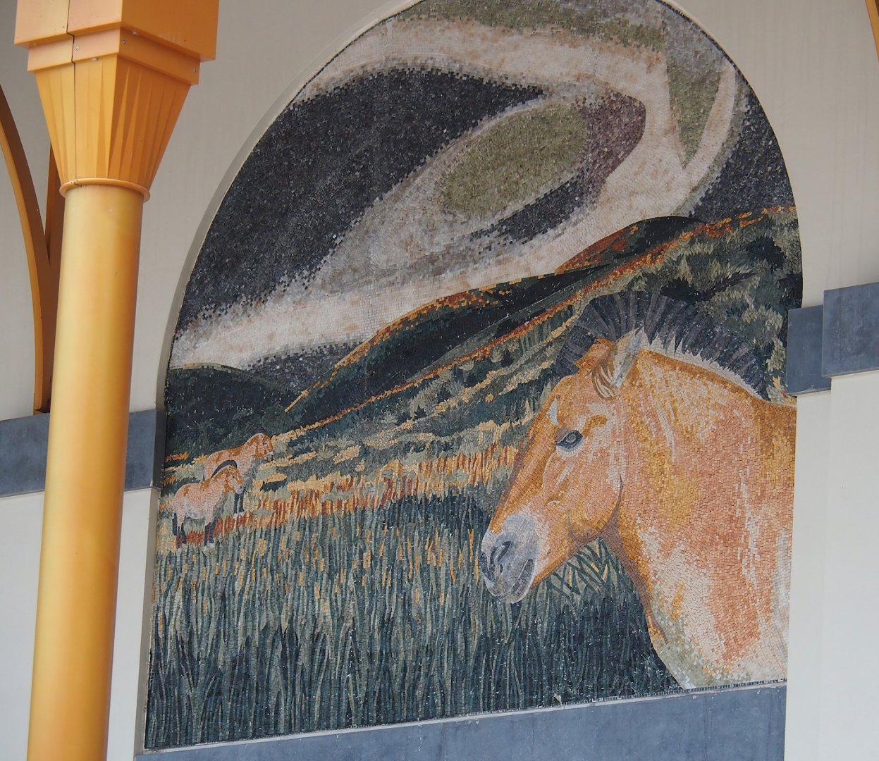 New entrance - Golden Clock Square - Przewalski's horse mosaic, 2023-10-13