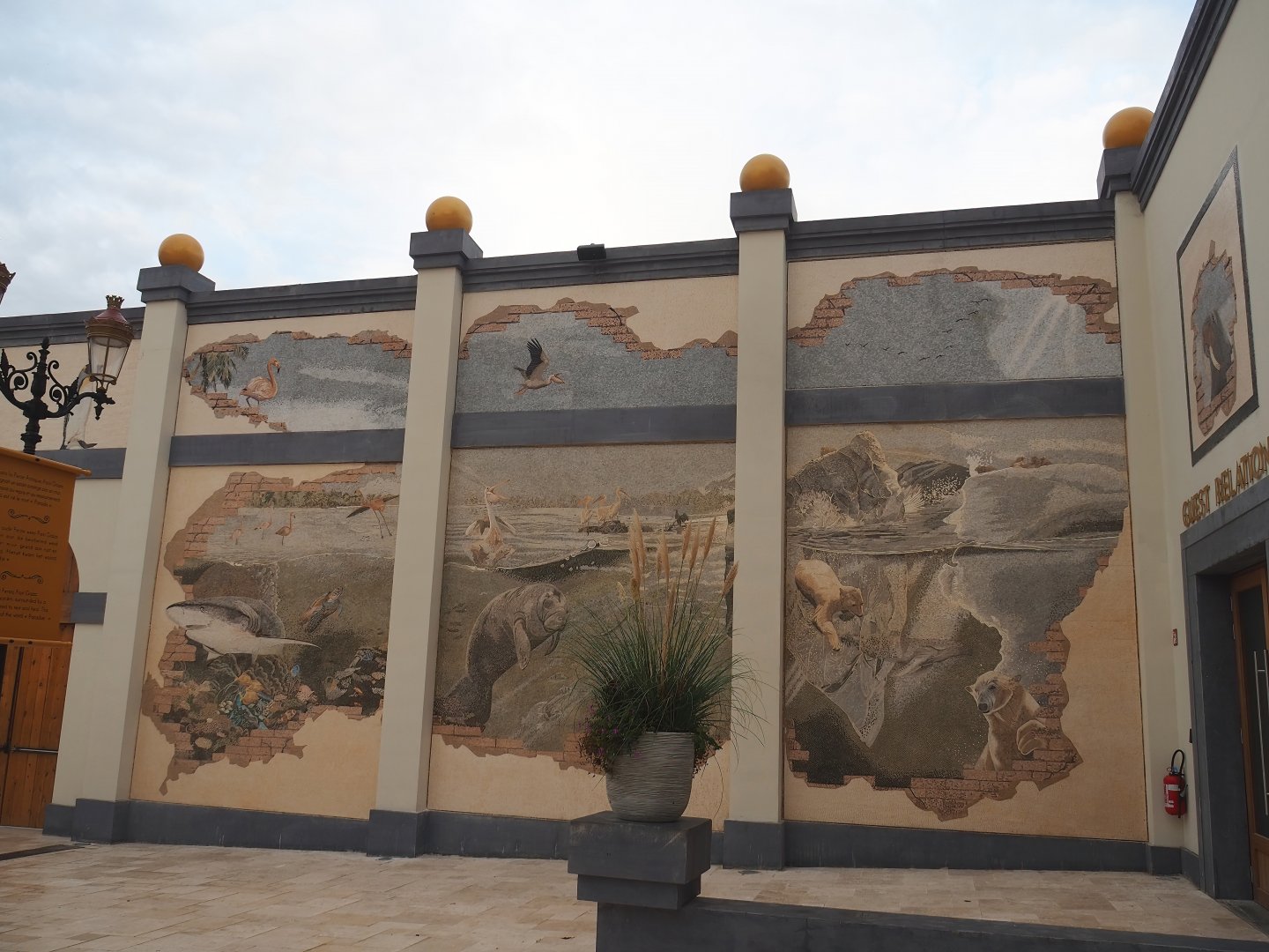 New entrance - Large aquatic animal mosaics, 2023-10-13