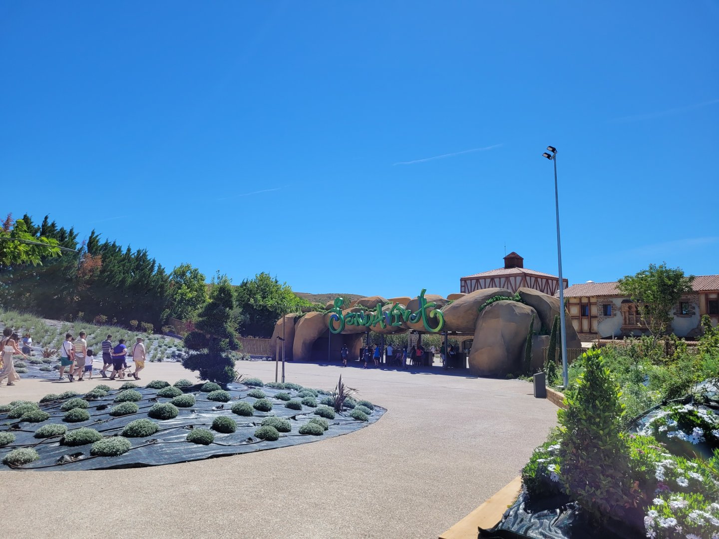 New entrance view -Sendaviva (2024)