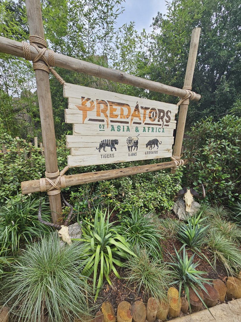 New exhibit sign also