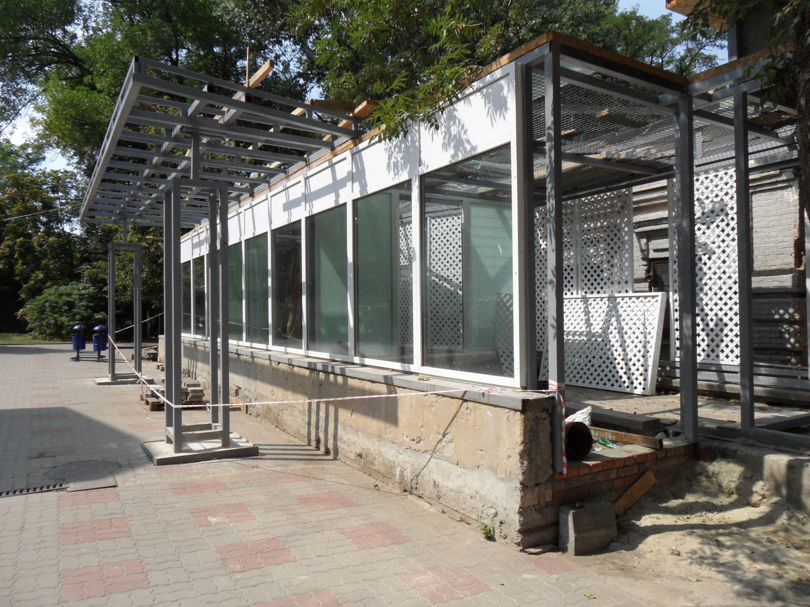 New exhibits in construction