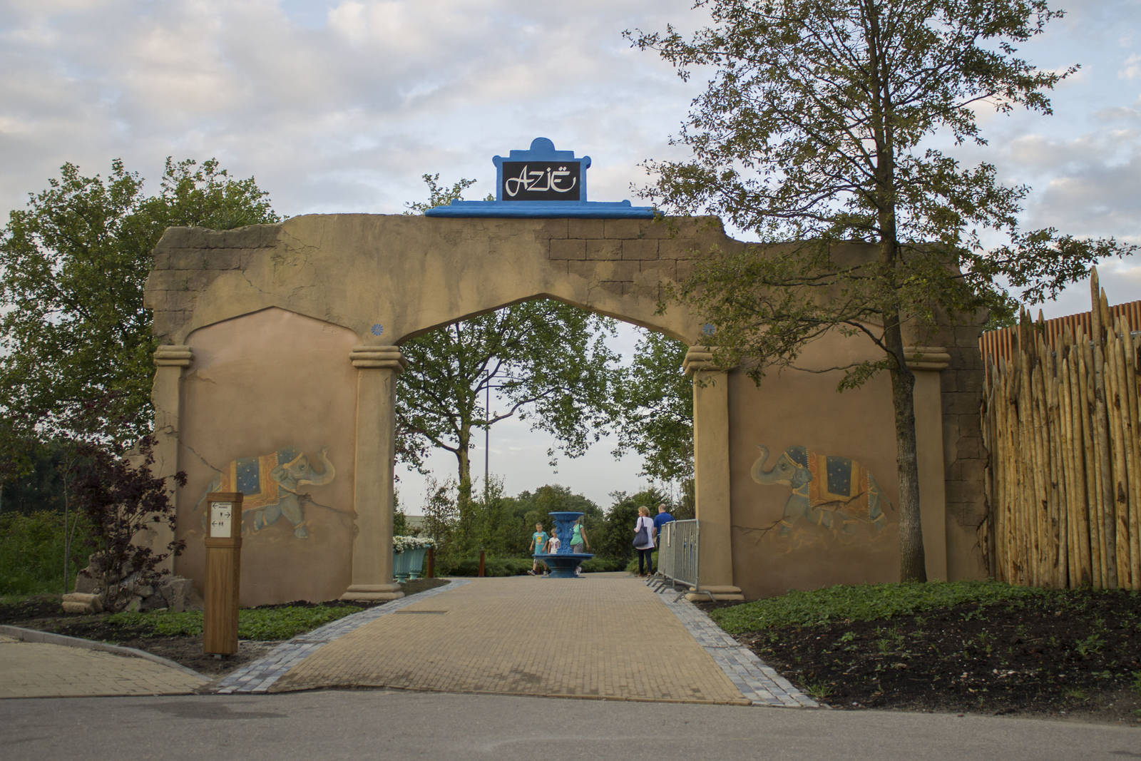 New ''Gate to Asia''