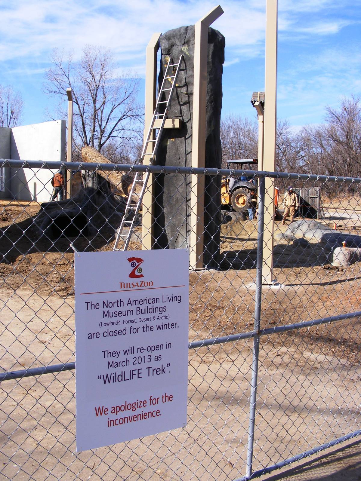 New Grizzly Bear Enclosure Construction