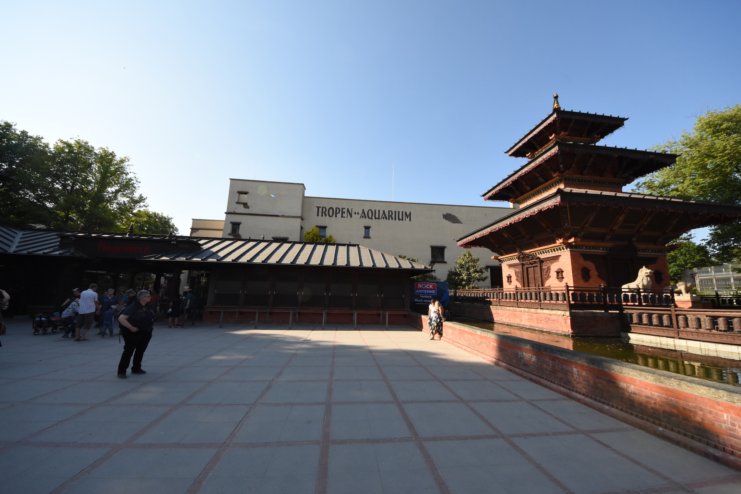 New Hagenbeck entrance