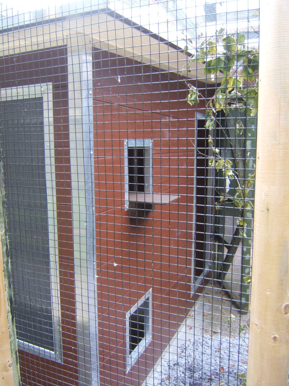 New heated indoor shed in the Aviary block