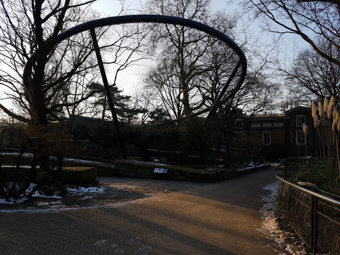 New Jaguar-enclosure