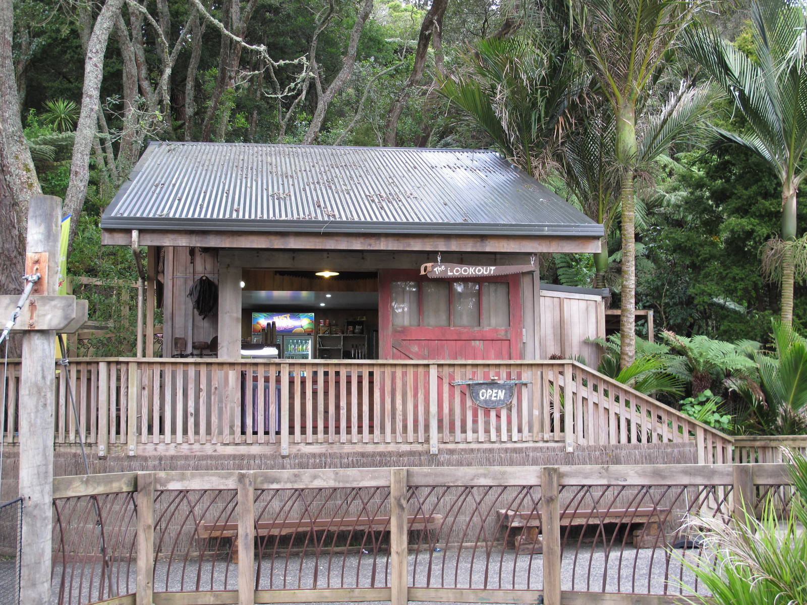 New Kiosk - Auckland Zoo 2013