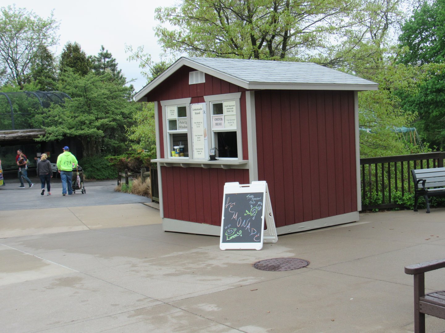 New Lemonade Stand Between Komodo Kingdom and Tiger Valley