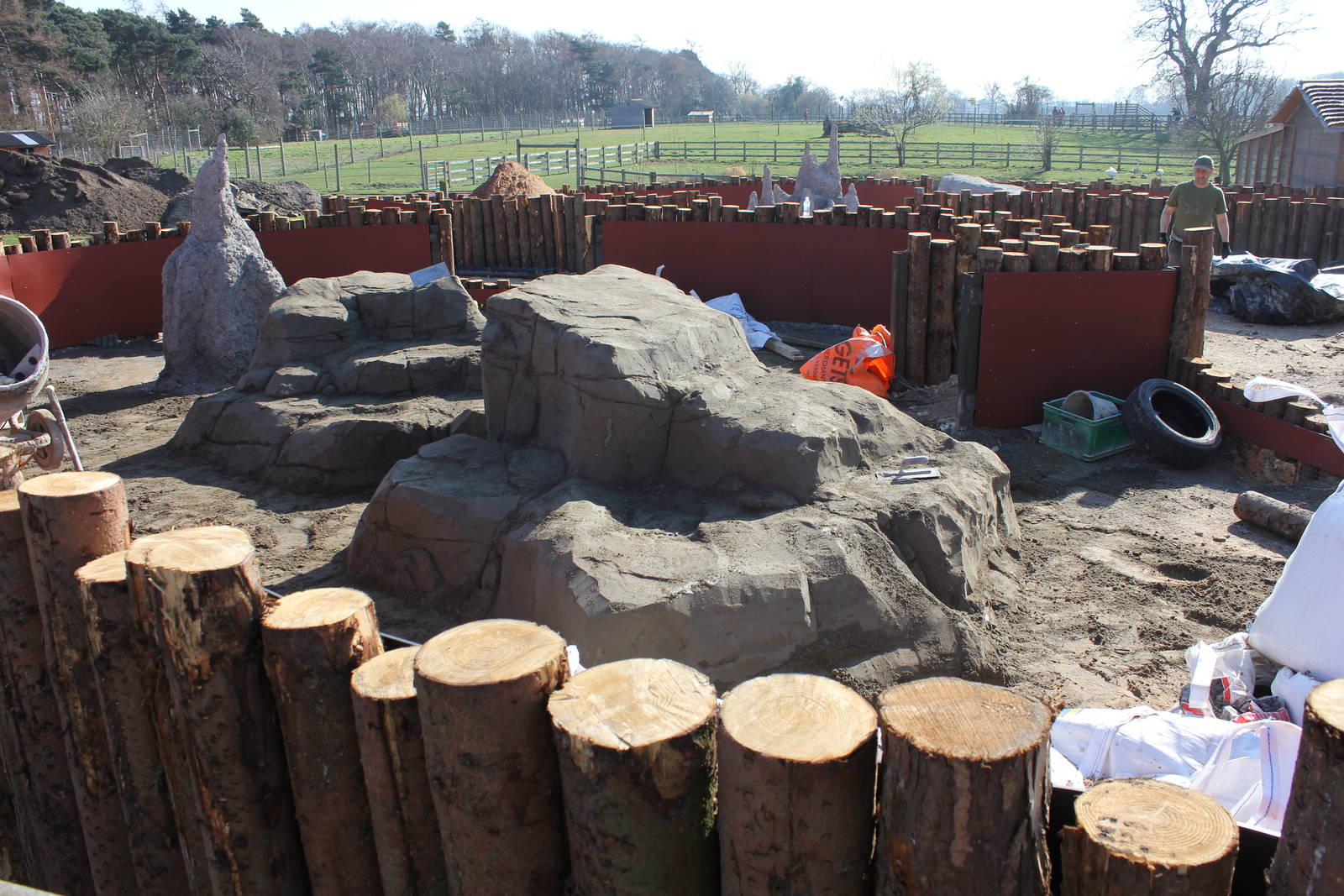 New Meerkat/Mongoose enclosures.