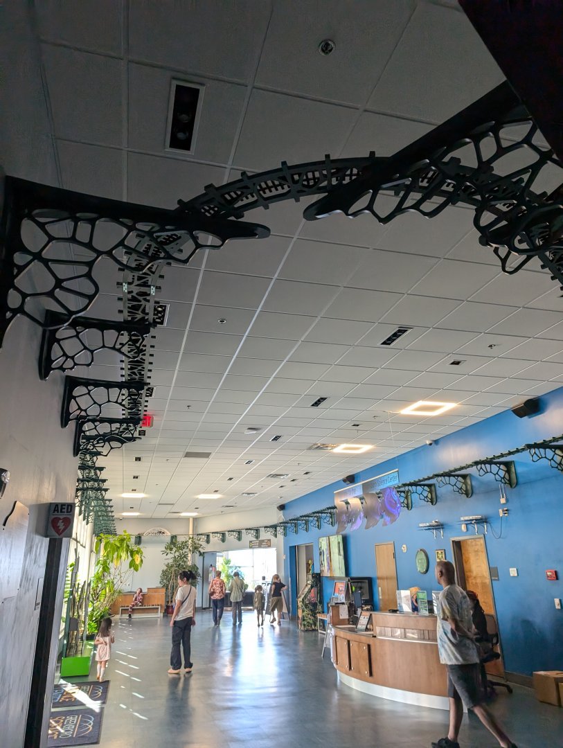 NEW model train track