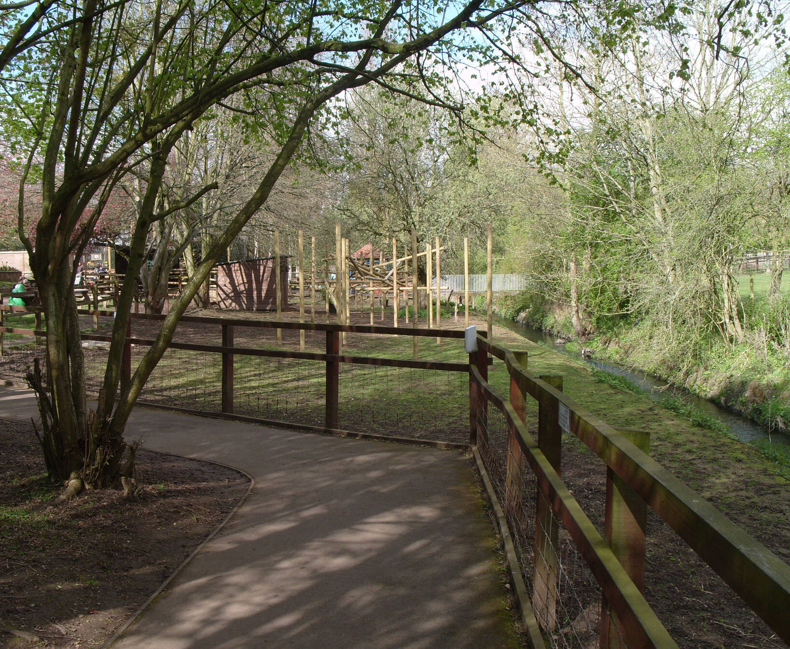 New Open Topped Lemur Enclosure
