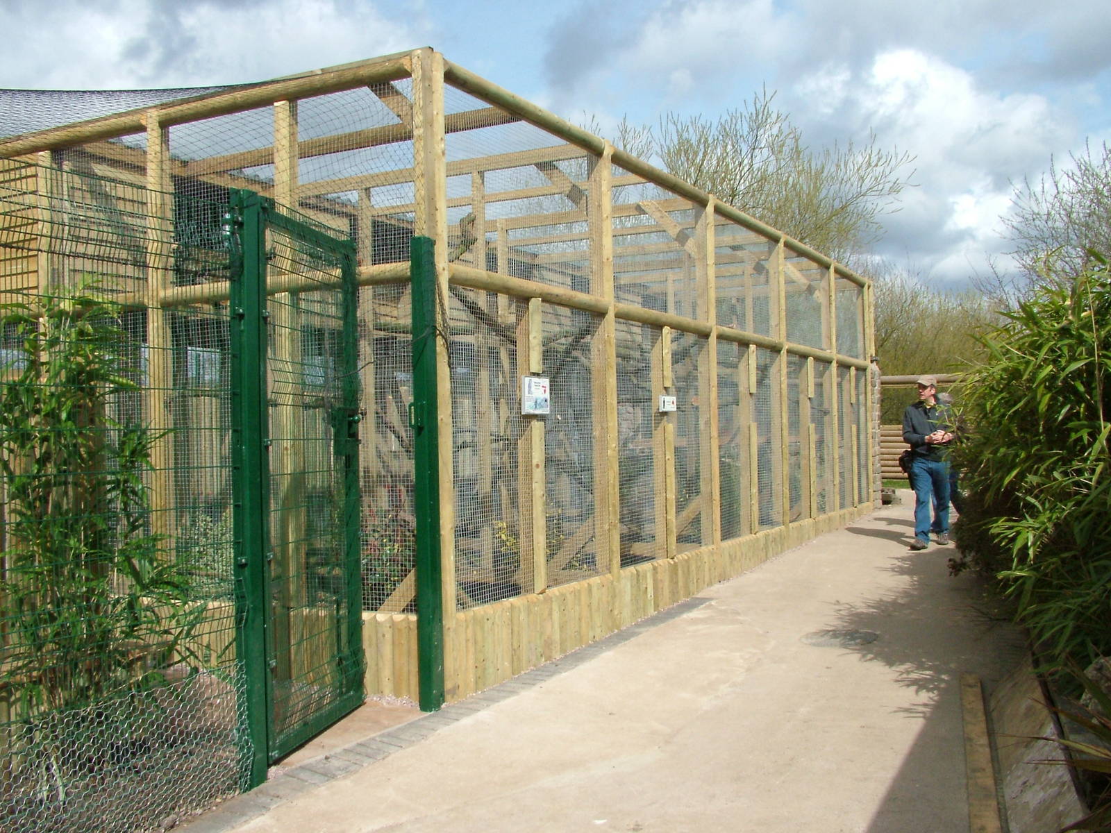 New Owl aviaries at Blackbrook Apr 09