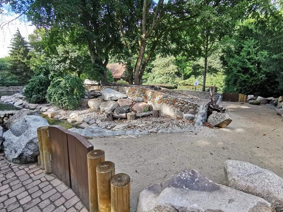 New part of the penguin enclosure 1