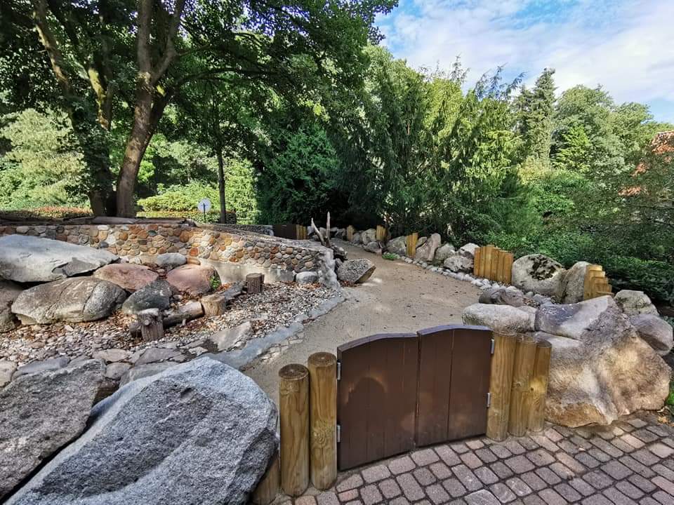 New part of the penguin enclosure 2