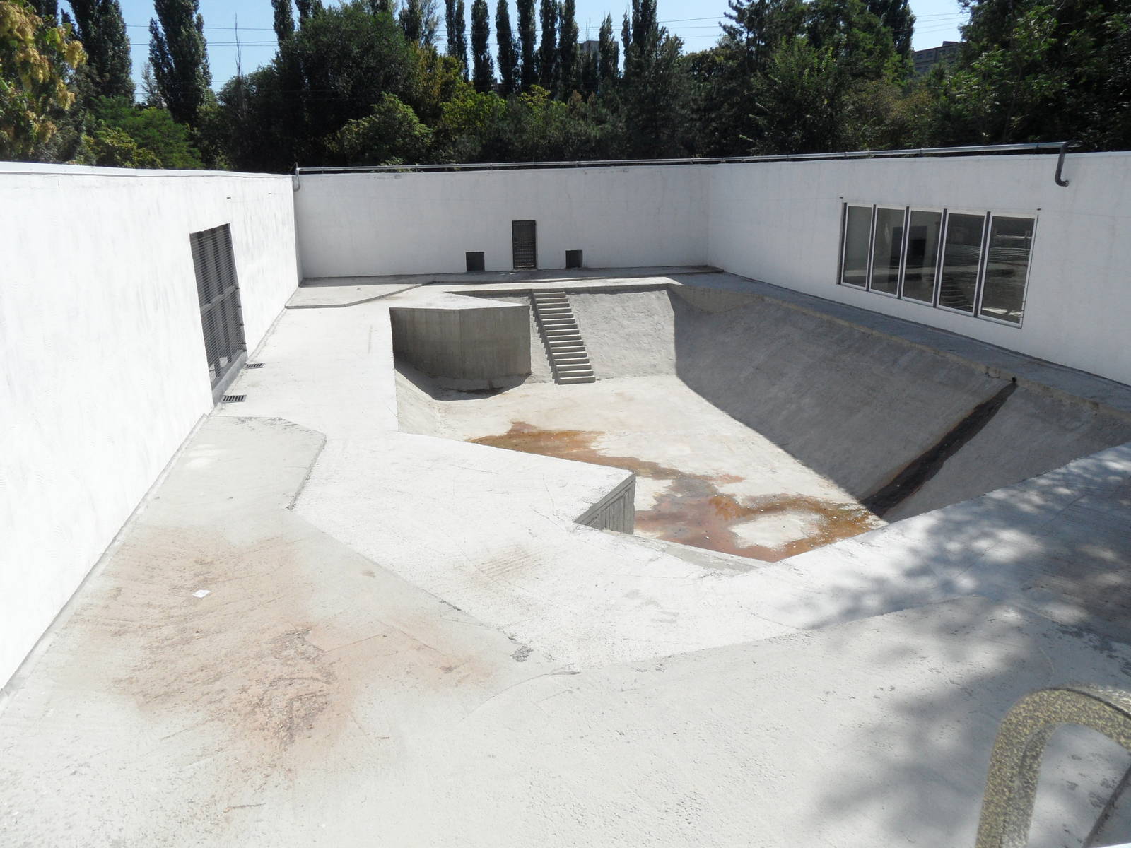 New polar bear exhibit, view from above