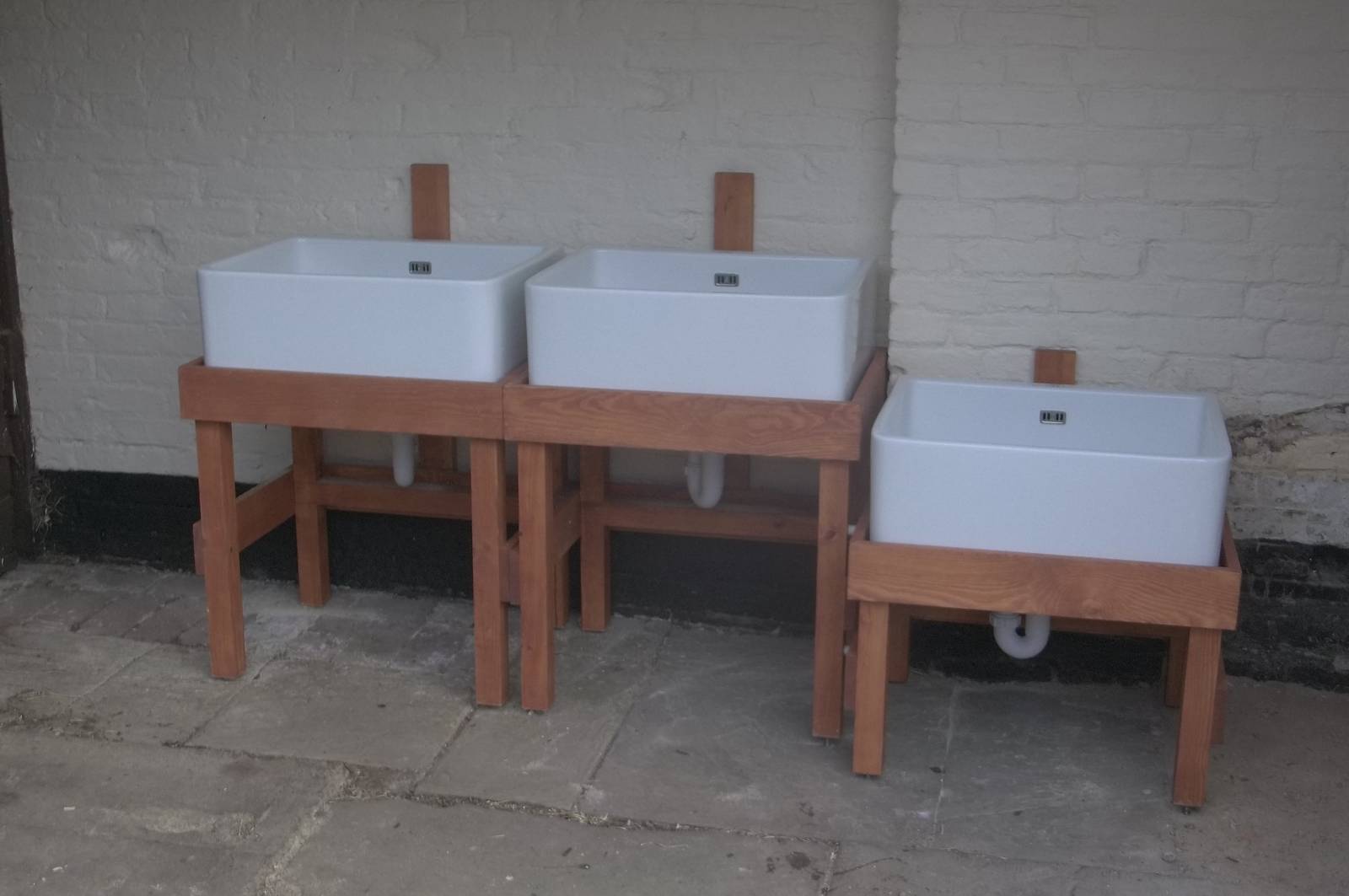 New public hand-washing facilities, 8th April 2016