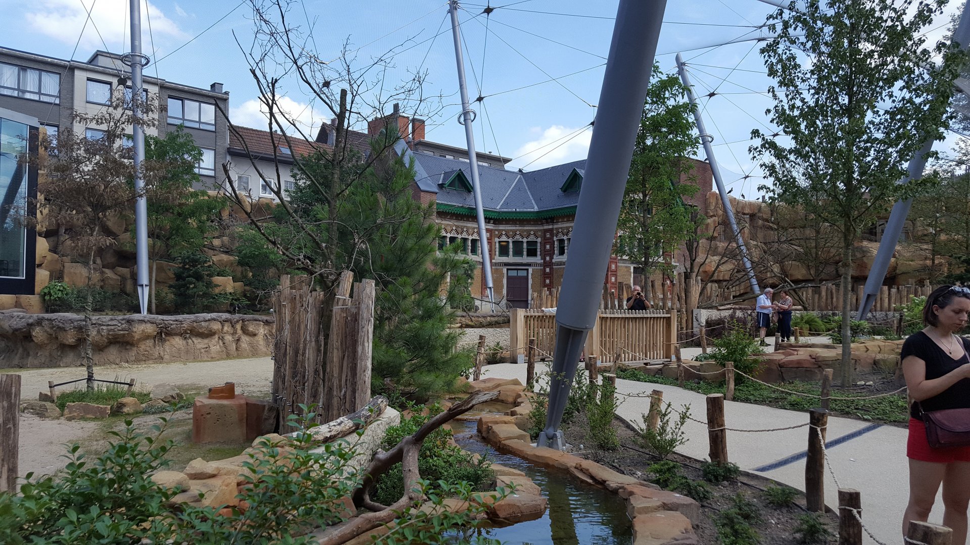 new savanna exhibit  indoor birdhouse view
