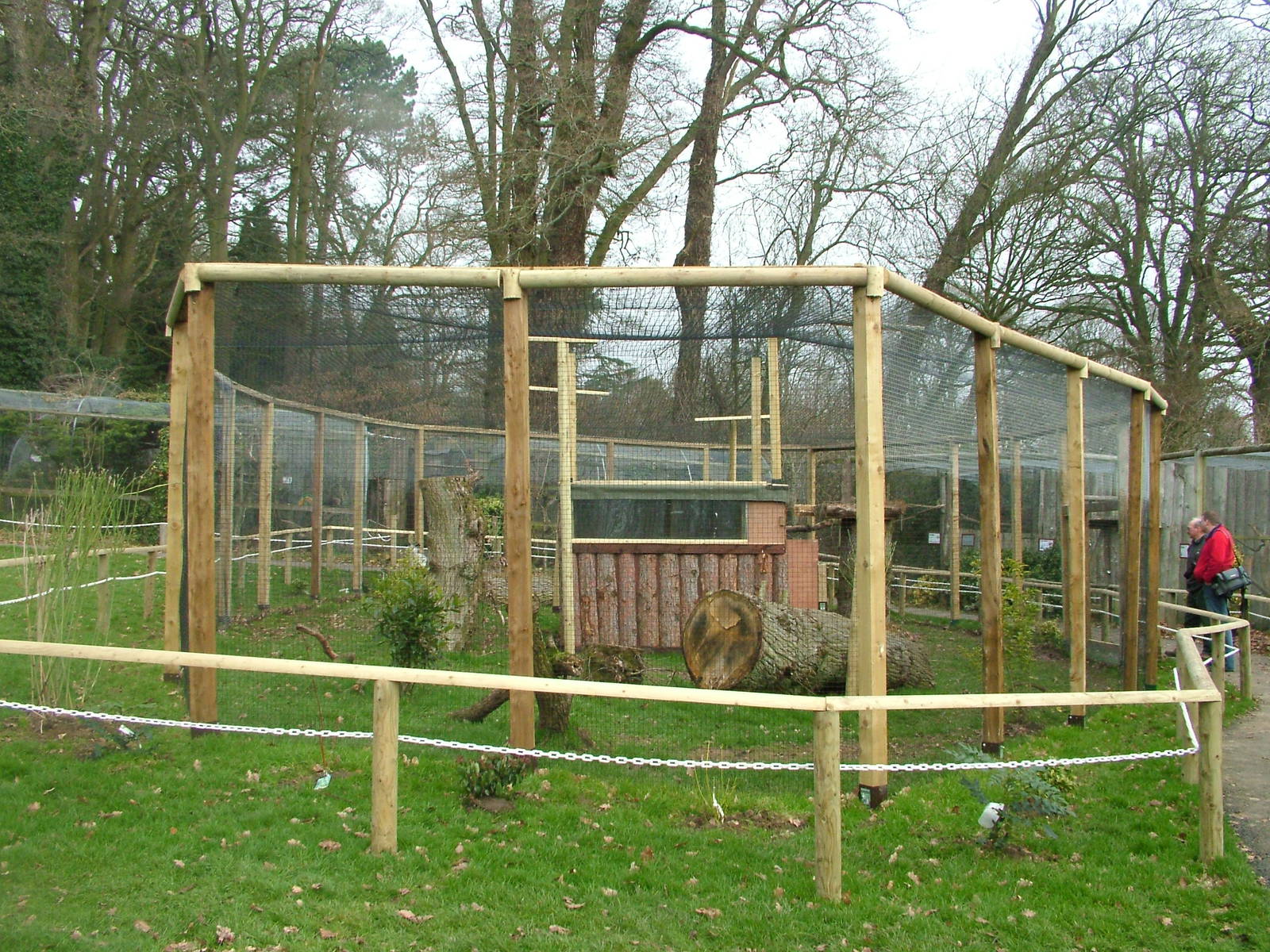New Secretary Bird Aviary at Cotswold Falconry 05/03/11
