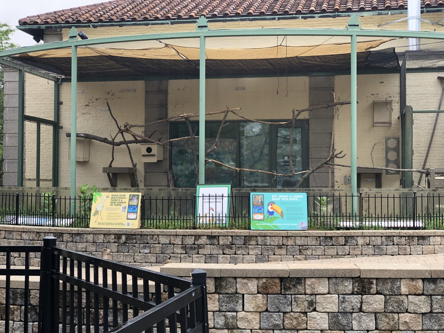 New signs for the future Toco Toucan & Red-legged Seriema exhibit