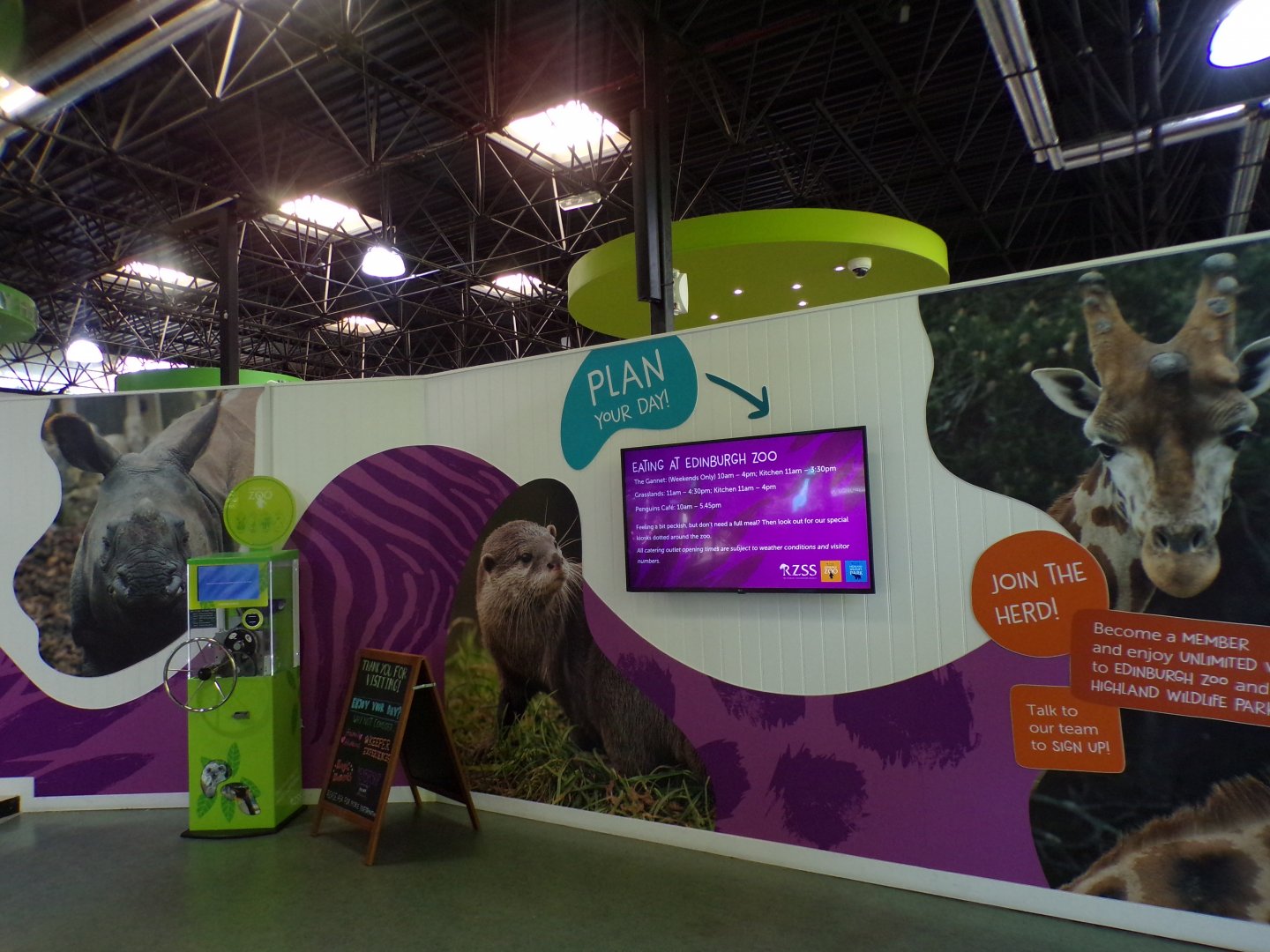 New signs in entrance building 16.9.24