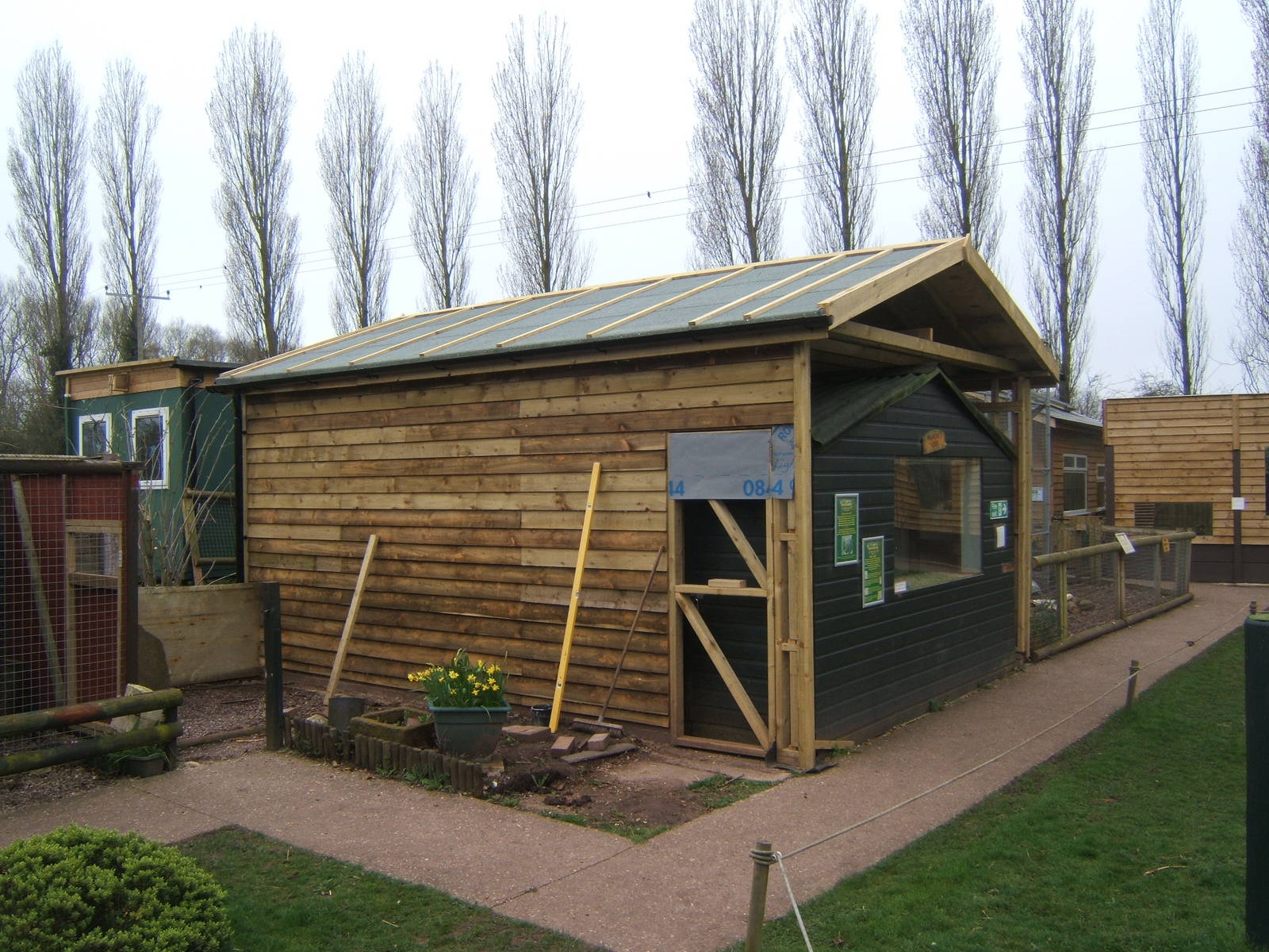 New Stump-tailed Macaque House under construction