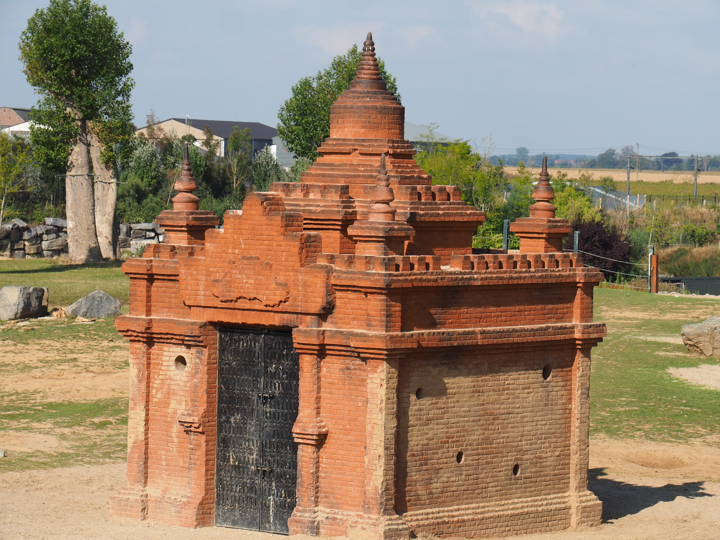New stupa temple structure with Asian elephant enrichment, 2020-09-02