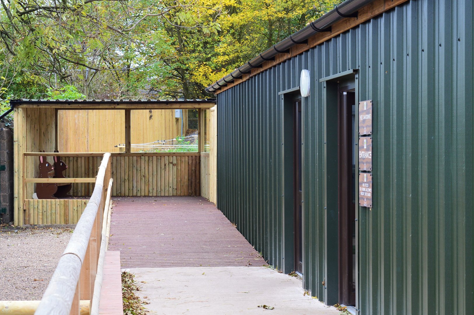 New viewing area for camel paddock extension