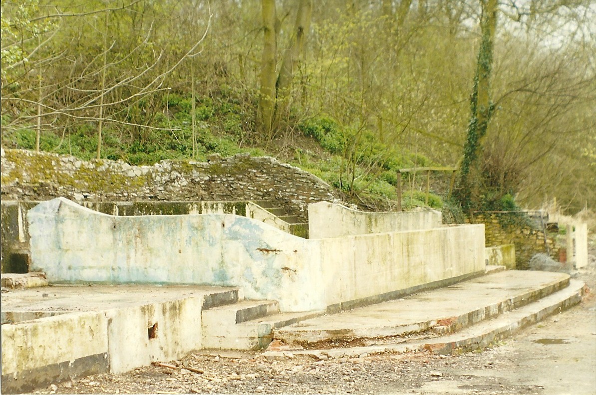 Next redevelopment of old Bear Pit 4th April 1998