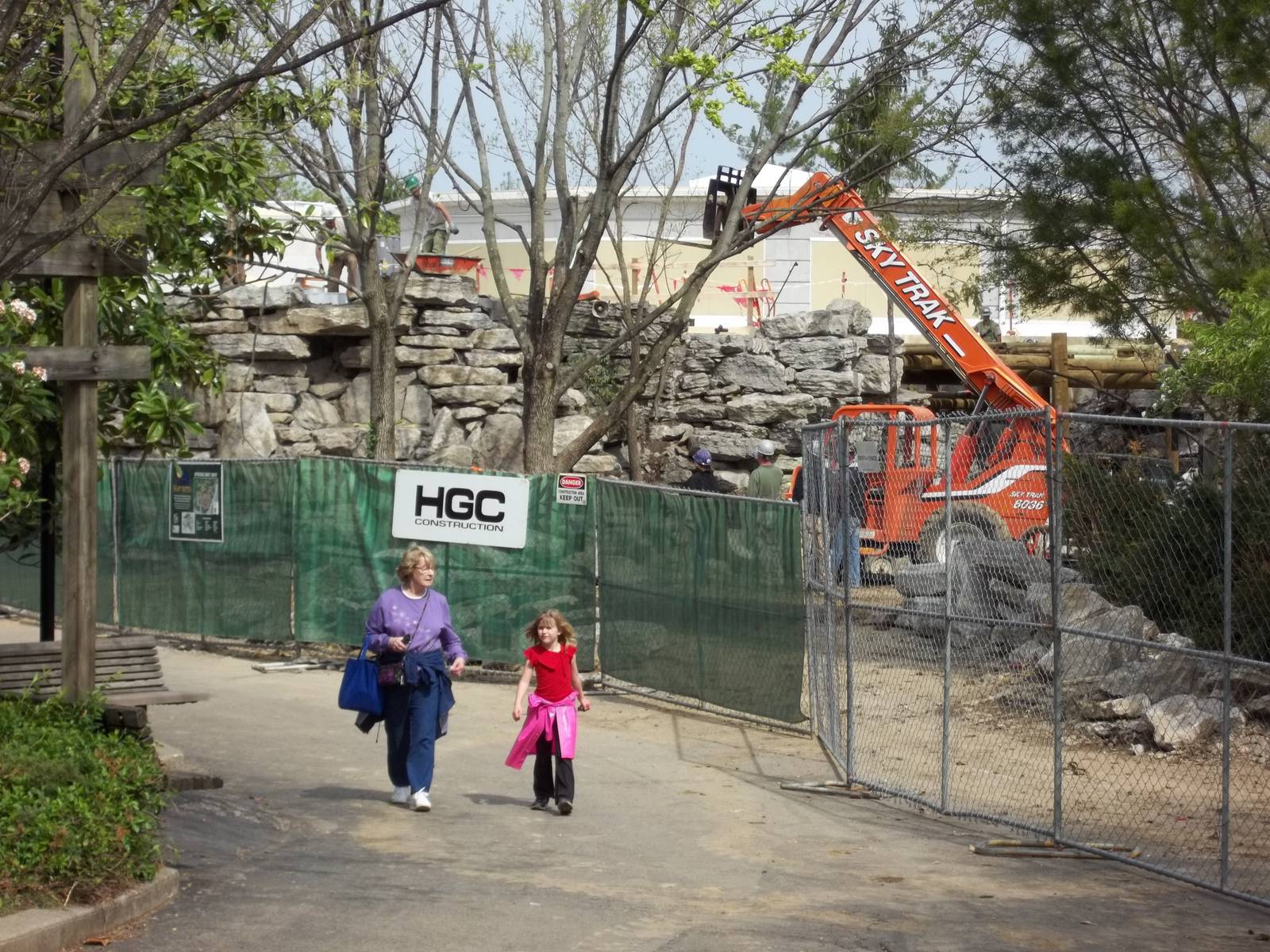 Night Hunters Construction