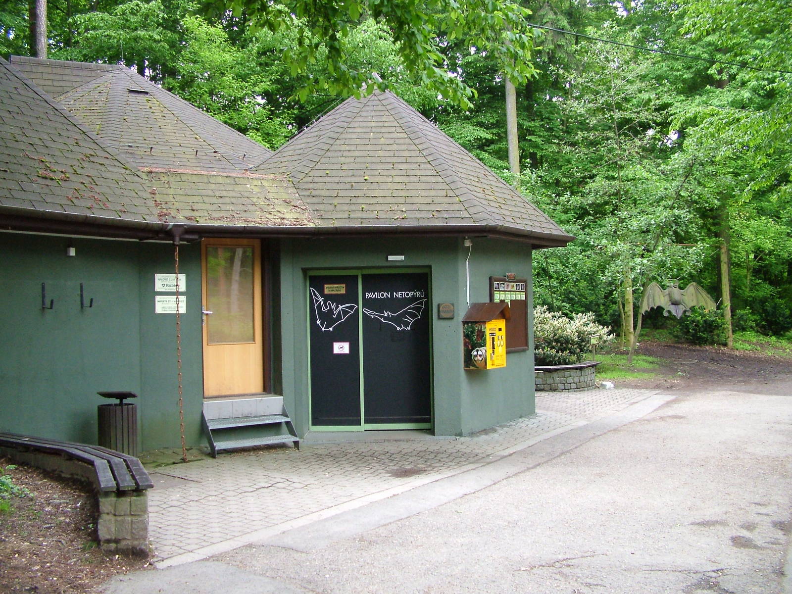 Nocturnal House exterior at Olomouc 30/05/10
